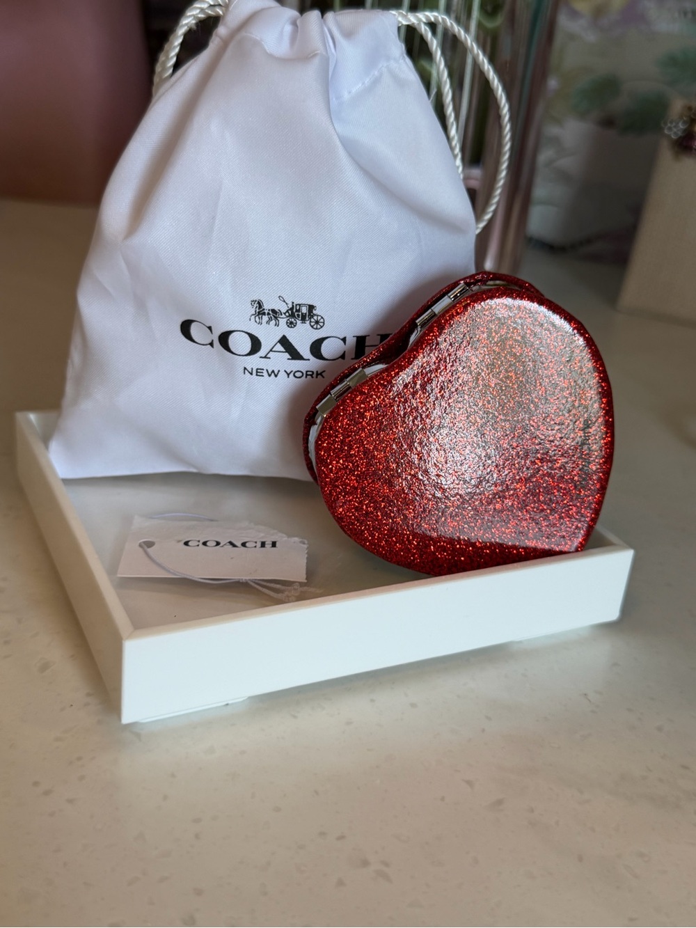 COACH NWT Red Glitter Heart dual compact mirror in Coach dust bag gift 💝 bag